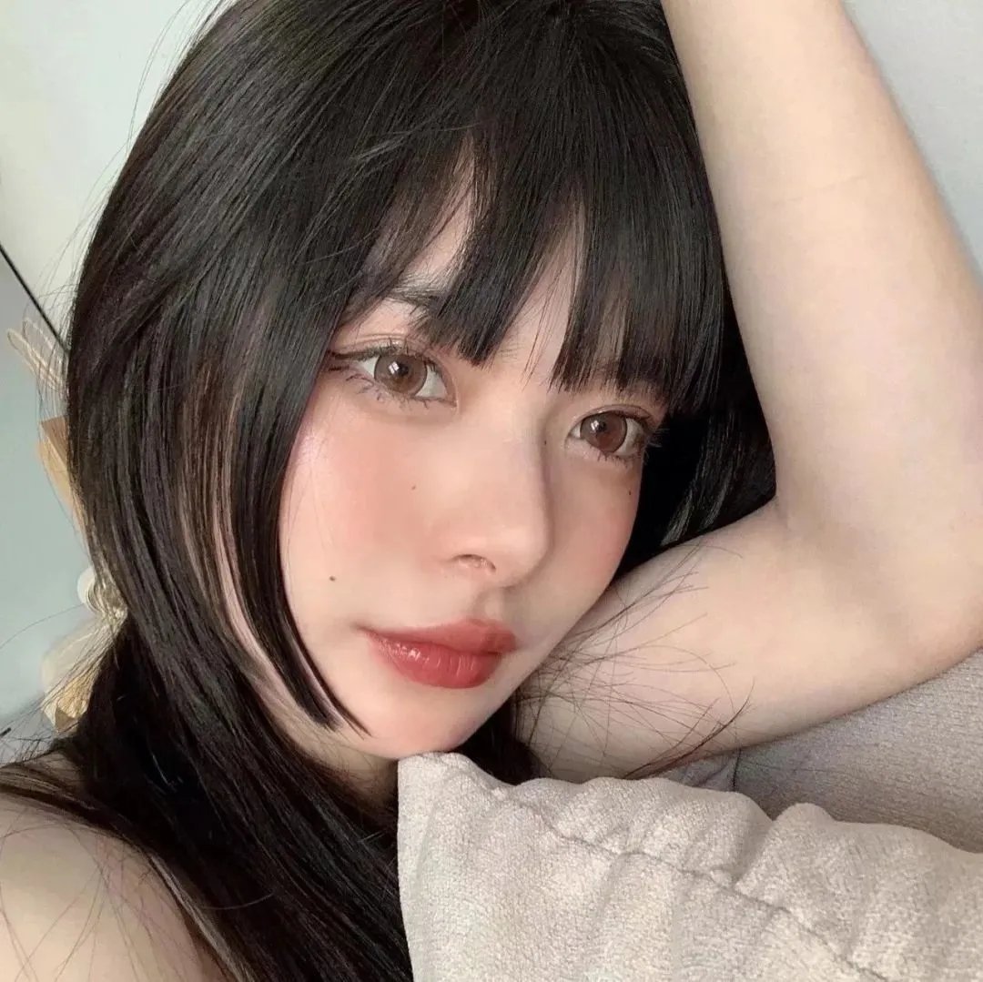 吊桥上的秘密